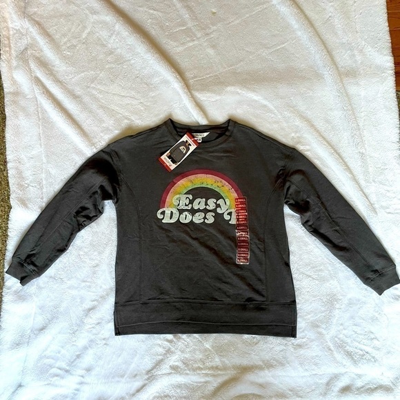 Nwt Wildfox size XS color gray with rainbow - Picture 1 of 5